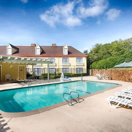 Red Lion Inn & Suites Auburn Dış mekan fotoğraf