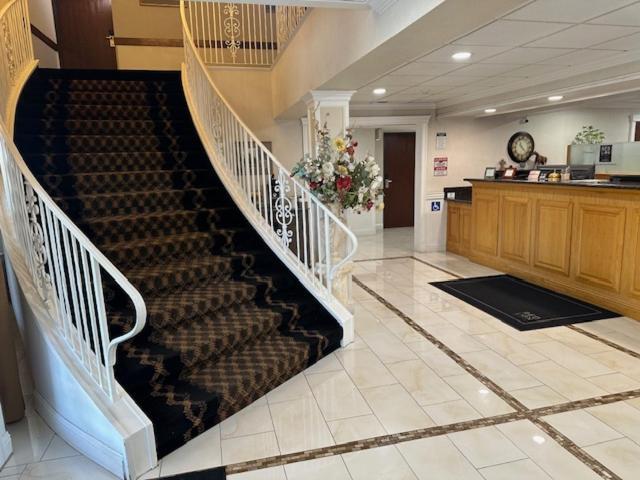 Red Lion Inn & Suites Auburn Dış mekan fotoğraf