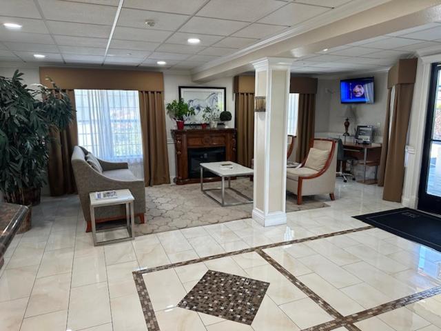 Red Lion Inn & Suites Auburn Dış mekan fotoğraf