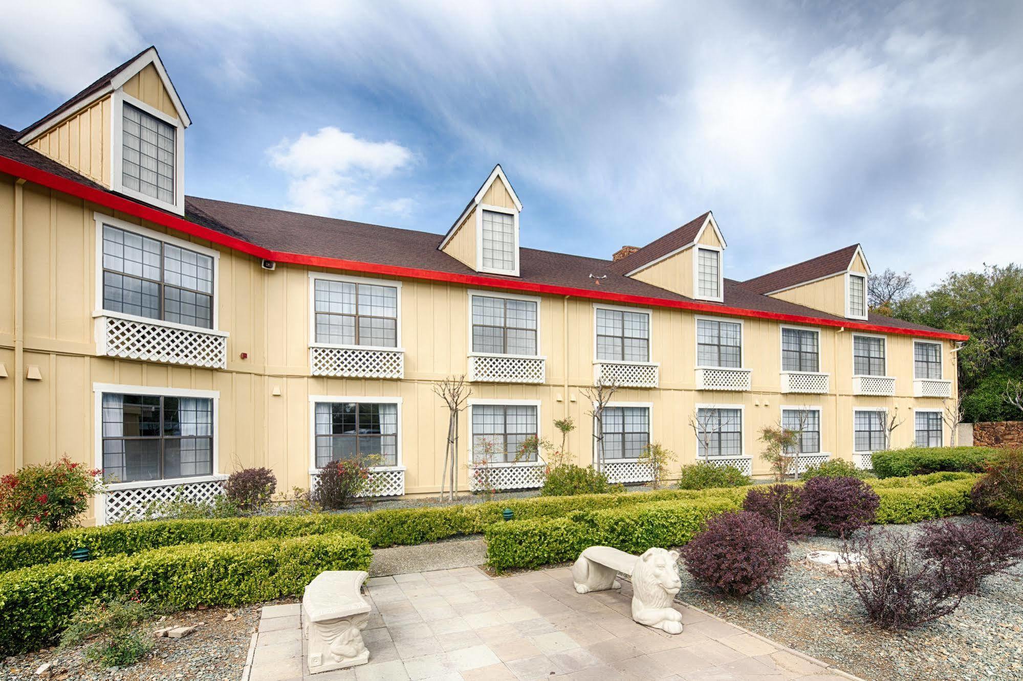Red Lion Inn & Suites Auburn Dış mekan fotoğraf