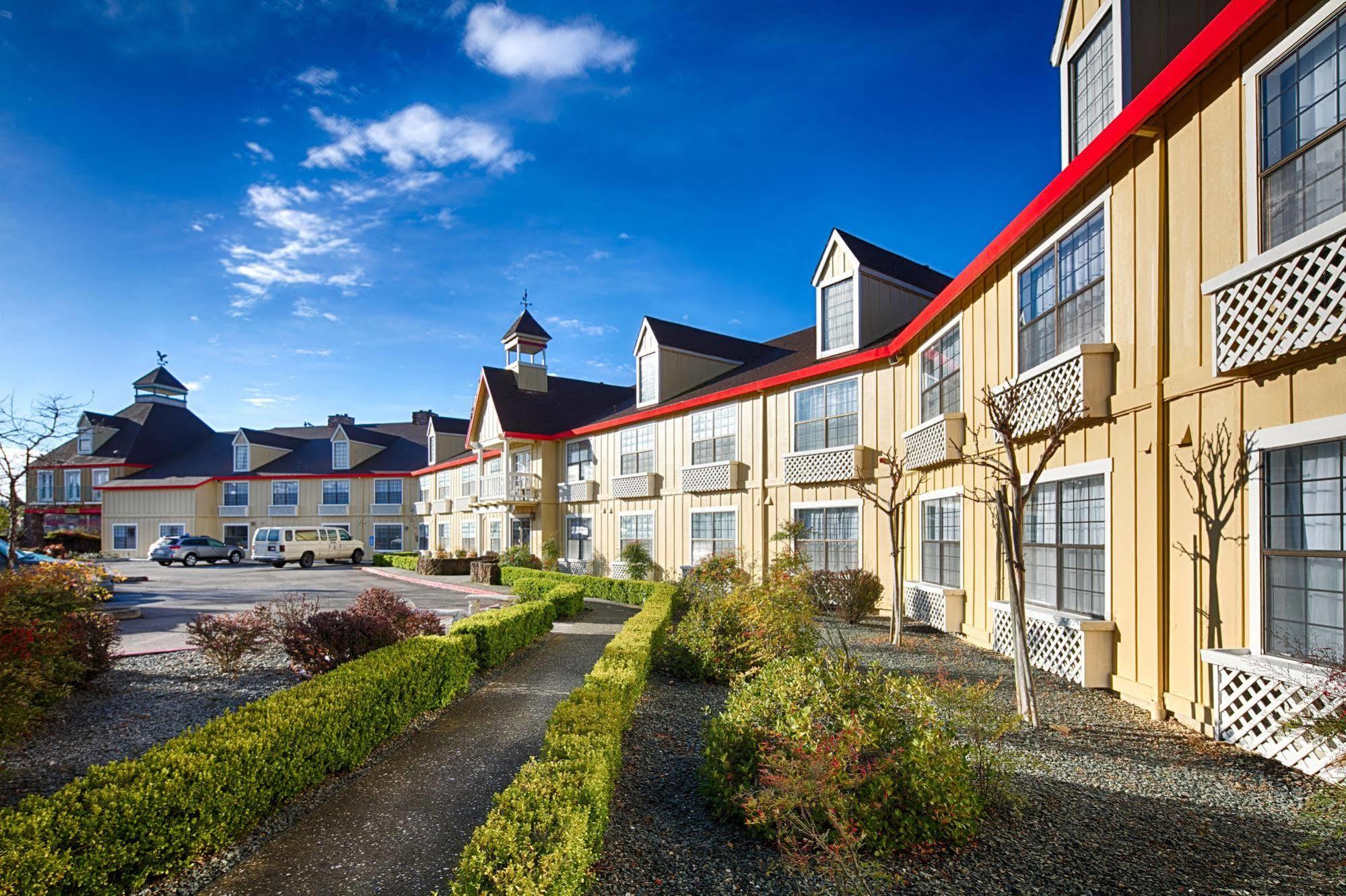 Red Lion Inn & Suites Auburn Dış mekan fotoğraf
